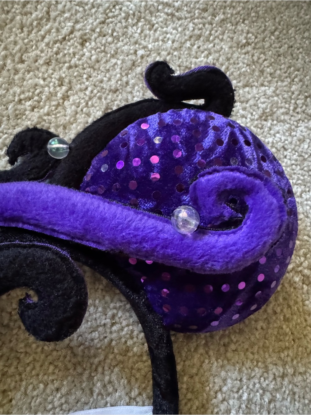 Disney Parks Authentic Disney Villain Sequined Ursula Mickey/Minnie Mouse Ears - Picture 4 of 12